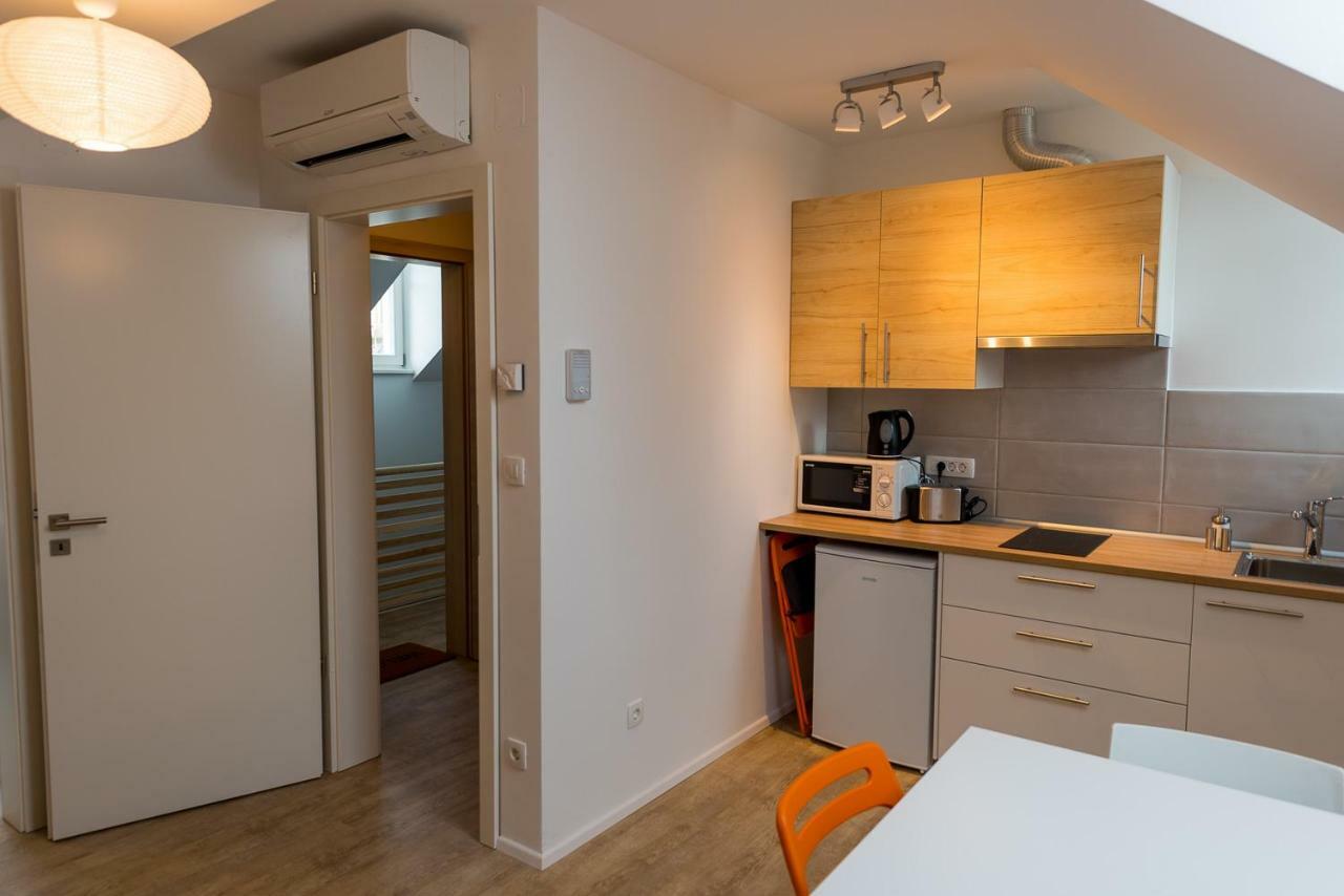 Central Apartments With Parking Ljubljana Extérieur photo